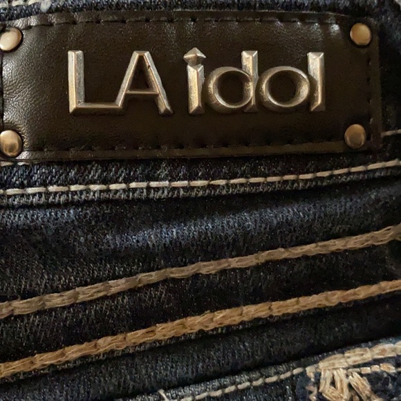 L.A. Idol Jeans - Picture 5 of 8